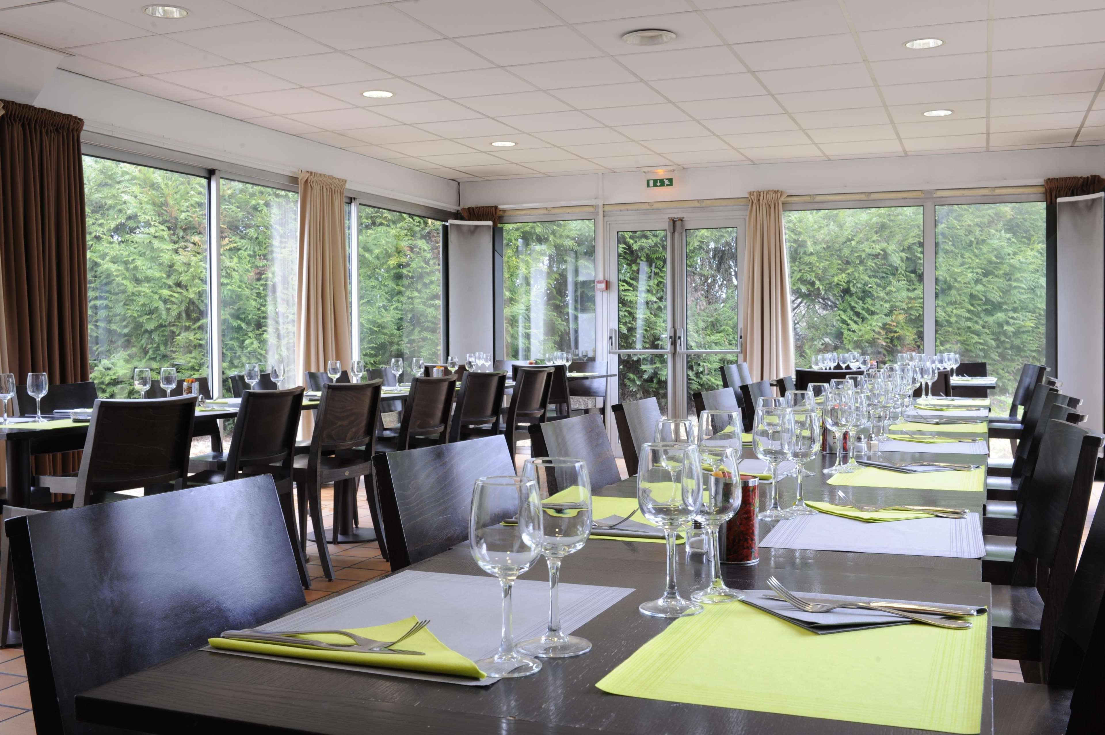 Kyriad Est - Parc Expositions Hotel Reims