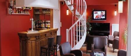 Hotel Kyriad Est - Parc Expositions 3*